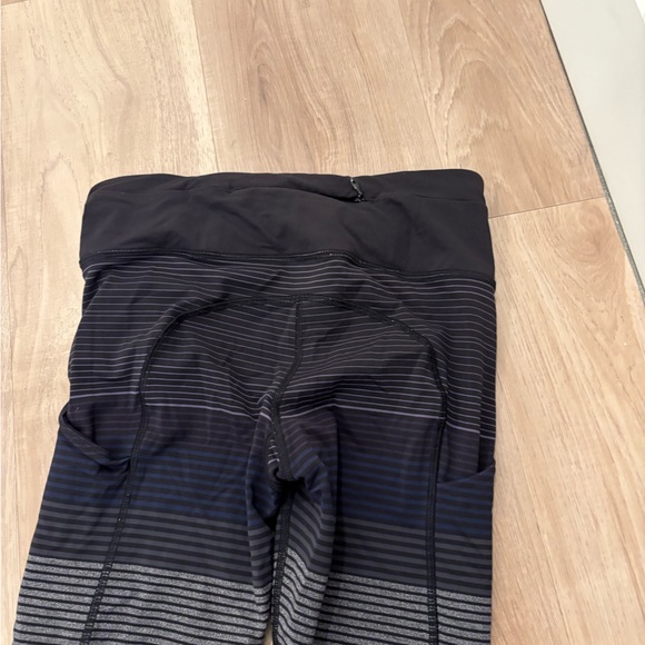 Lululemon Speed Tight *Read* - Picture 7 of 10